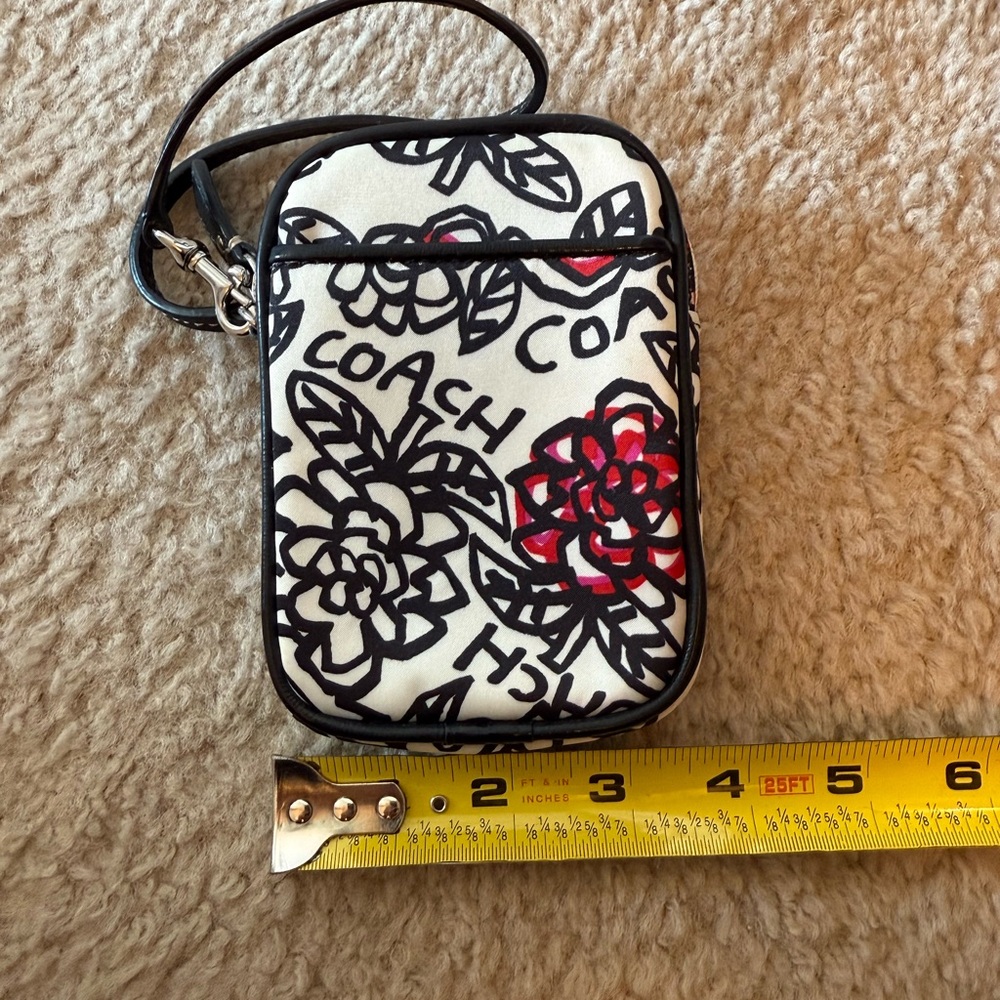 Coach Black and Red Floral Wristlet - Picture 5 of 6
